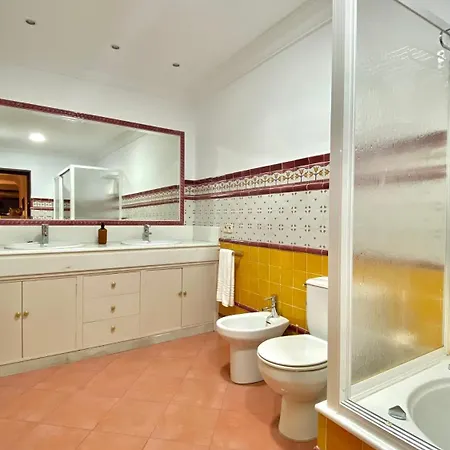 Casa Deanes 3 Holiday home *